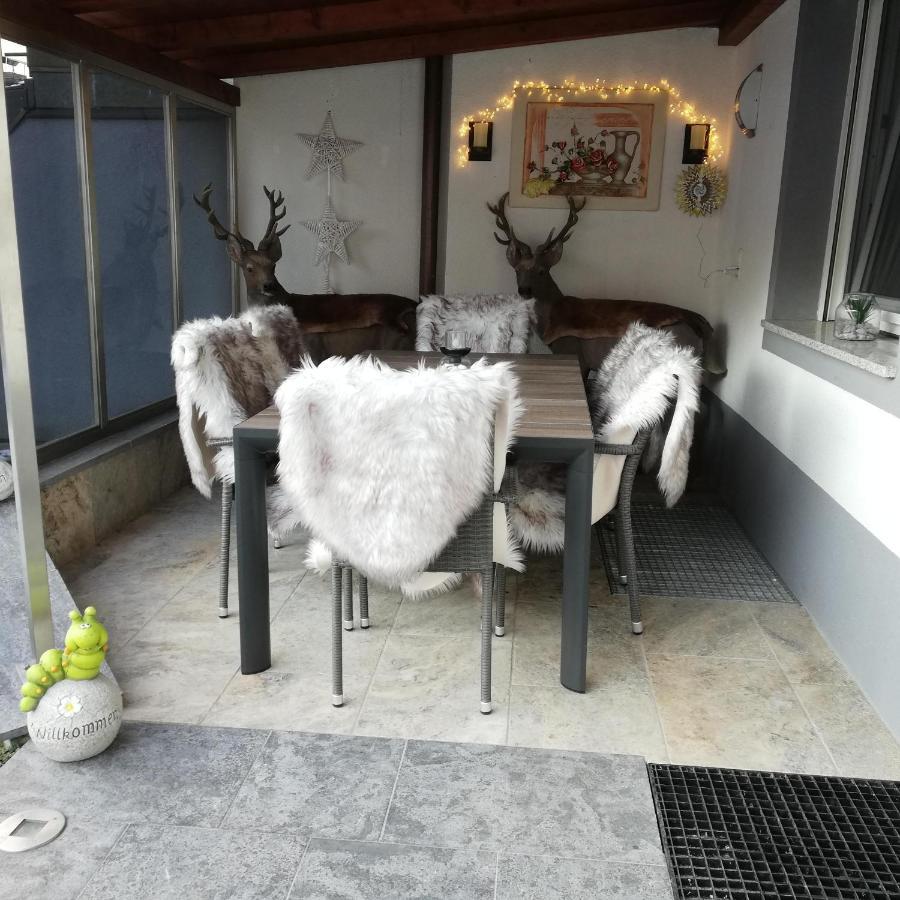Ferienwohnung Am Waldweg كولساس المظهر الخارجي الصورة